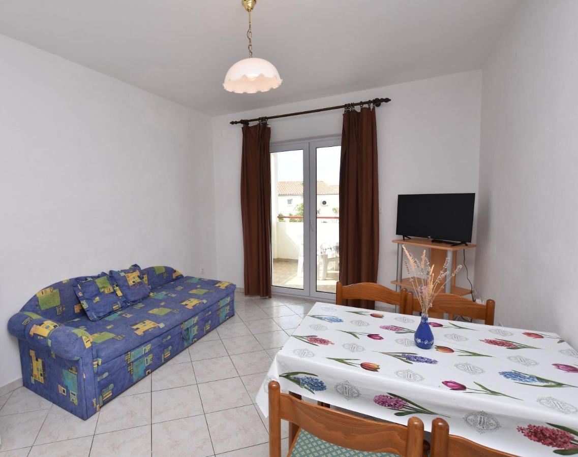 Apartments And Room Kiko Primošten Extérieur photo